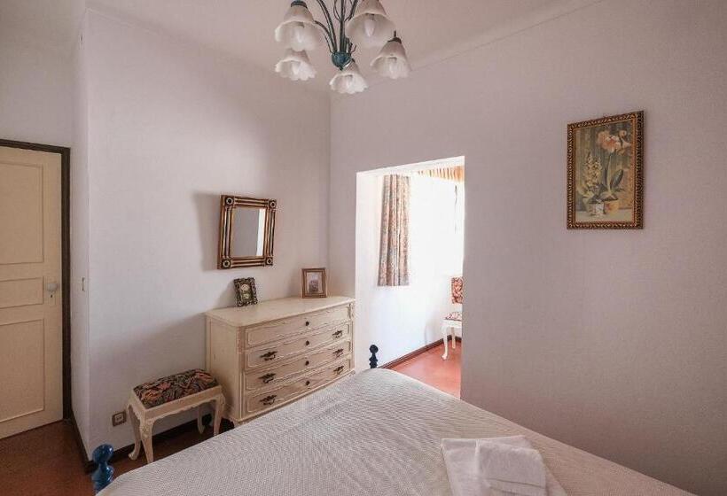 호스텔 Home Of Pilgrims D`apúlia