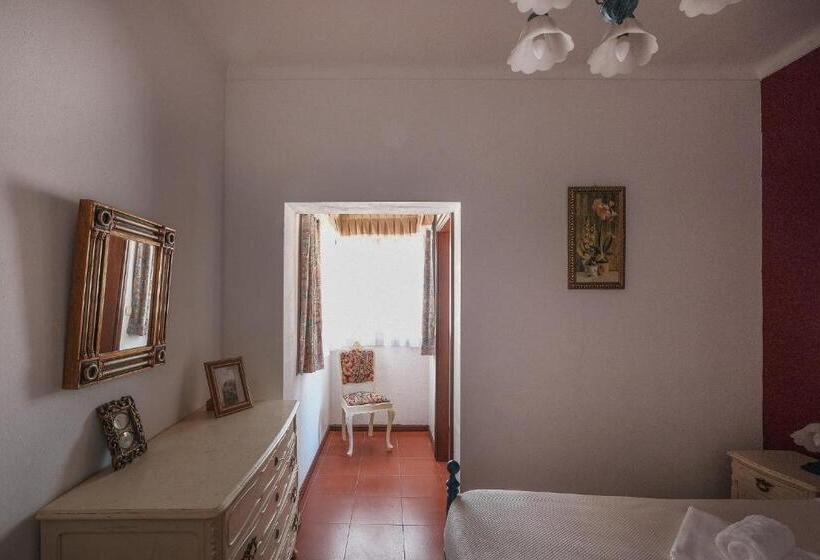 호스텔 Home Of Pilgrims D`apúlia