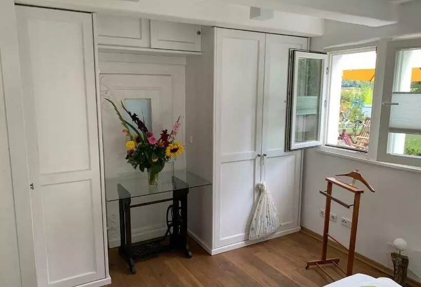 Aamiaismajoitus (B&B) Buxhaus