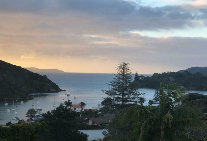 مبيت وإفطار Harbour View Retreat Mangonui