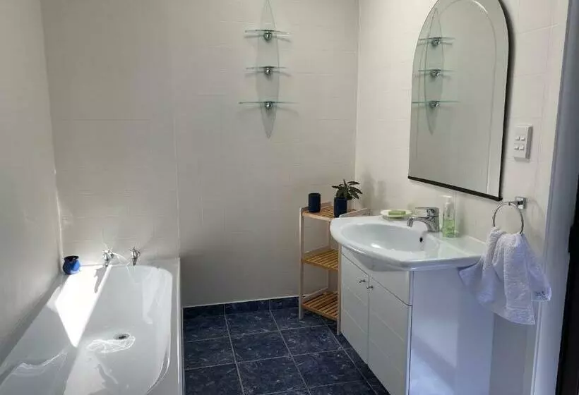 Aamiaismajoitus (B&B) Harbour View Retreat Mangonui