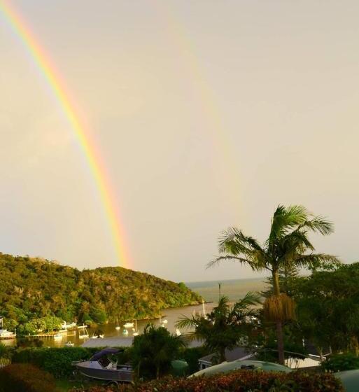 مبيت وإفطار Harbour View Retreat Mangonui