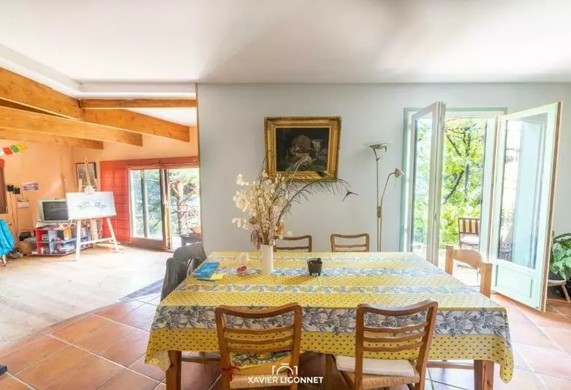 ベッドアンドブレックファースト Le Petit Paradis