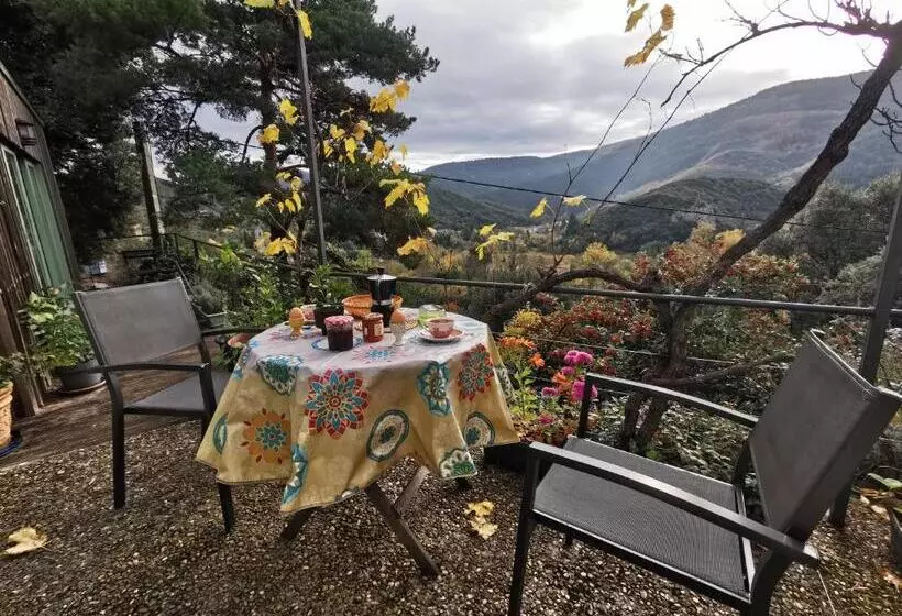 ベッドアンドブレックファースト Le Petit Paradis