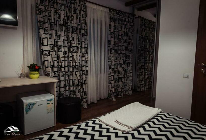 בית מלון כפרי Pensiunea Casa Lupas