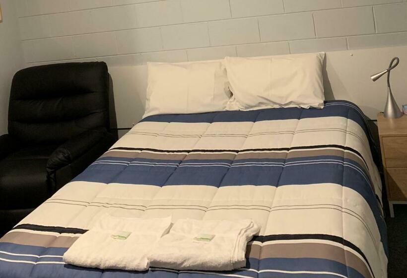 汽车旅馆  Mudgee Vineyard Motor Inn