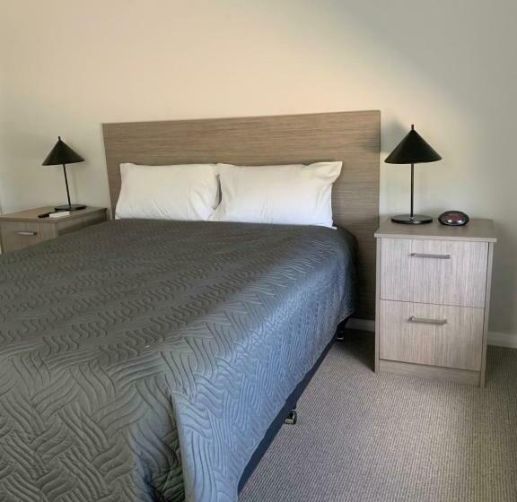 汽车旅馆  Mudgee Vineyard Motor Inn