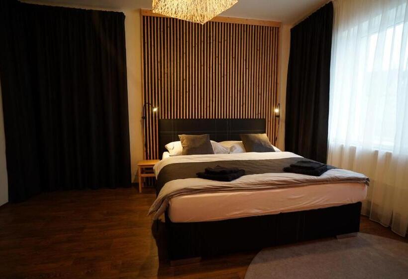 بنسيون Dobrýbydlo