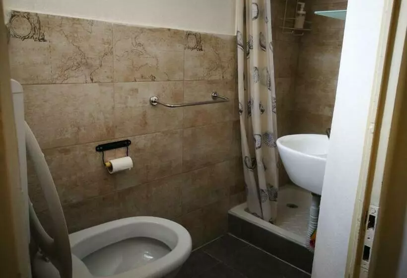 پانسیون Maison Sarraj Affittacamere