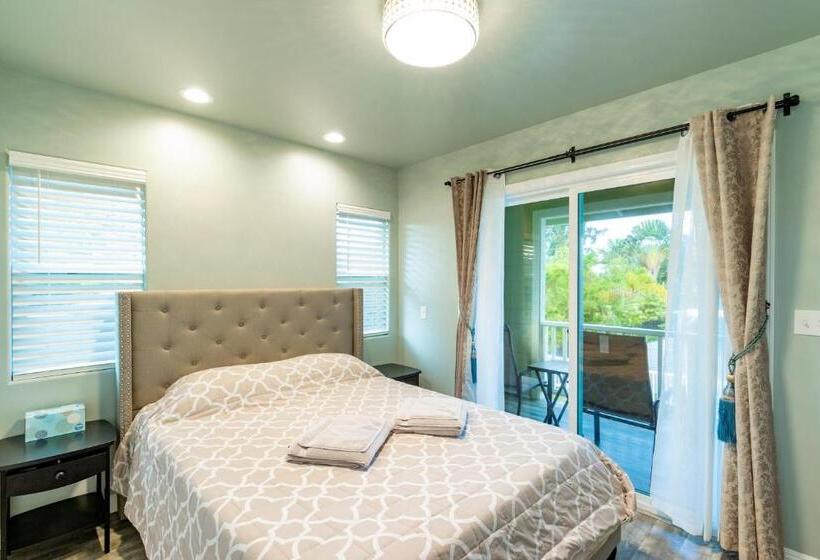 הוסטל Ocean Breeze Inn