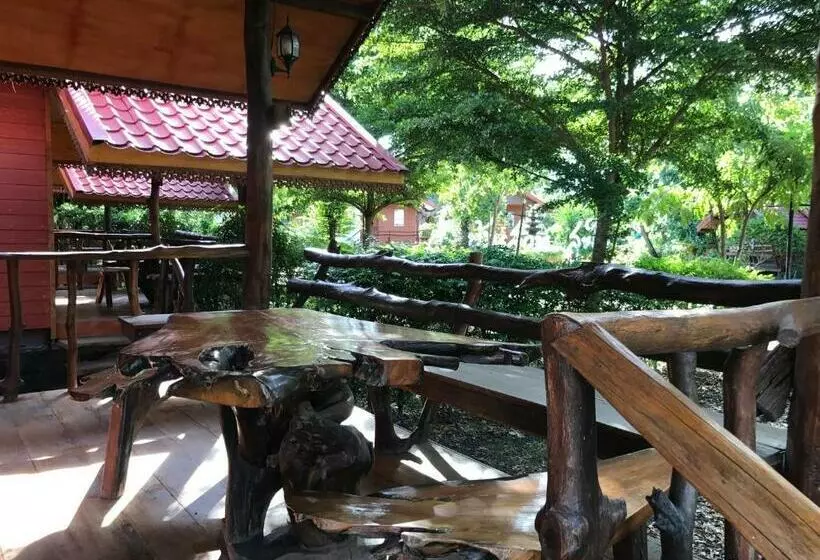 Baan Suan Sukjai Resort