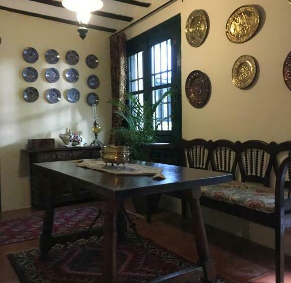 مبيت وإفطار Casa San Roque