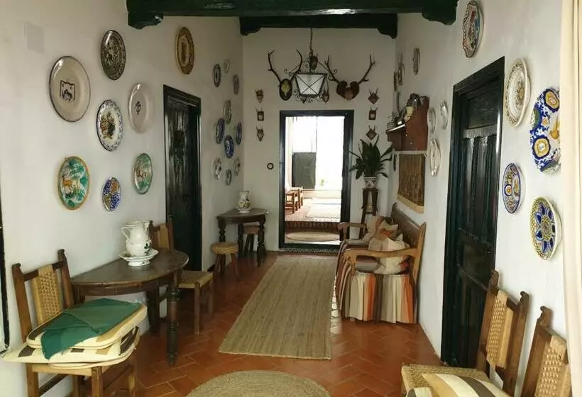 Aamiaismajoitus (B&B) Casa San Roque