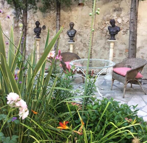 مبيت وإفطار Casa San Roque