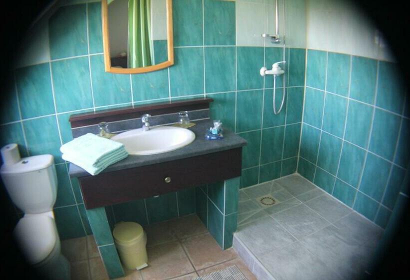 تختخواب و صبحانه Domaine Des Oiseaux Réunion