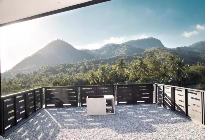 Aamiaismajoitus (B&B) Flores Passport House