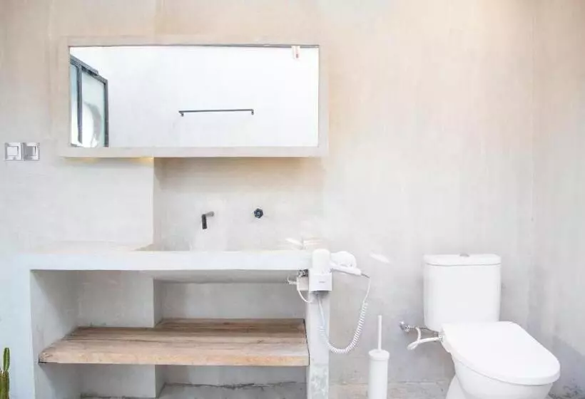 Aamiaismajoitus (B&B) Flores Passport House