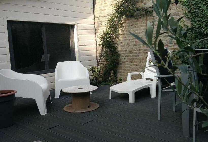 צימר Jules Verne