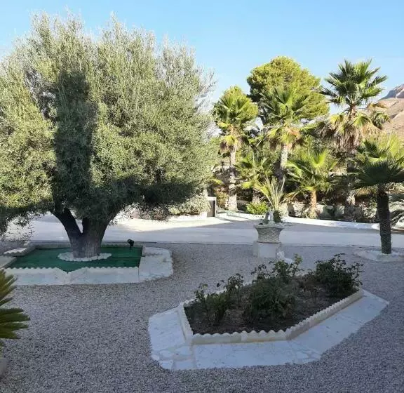 ベッドアンドブレックファースト La Dolce Vita