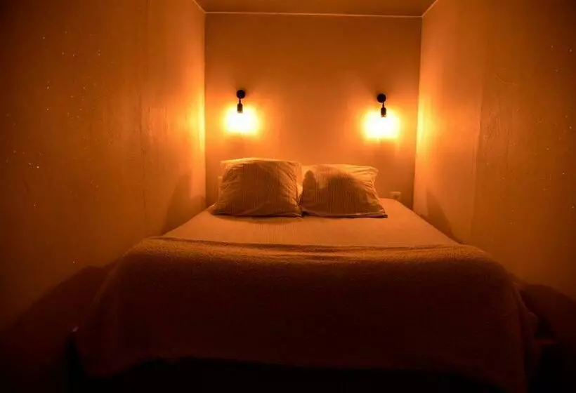 ベッドアンドブレックファースト La Ptite Adresse Love Room 150 M2 Piscine Intérieure Chauffé Privée & Spa Privée Parking Gratuit