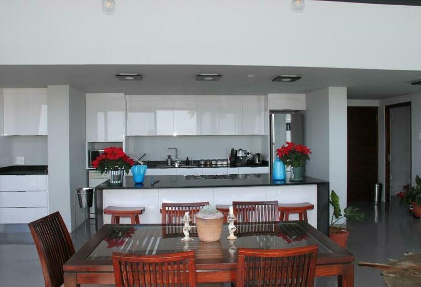 ベッドアンドブレックファースト Villa On Ocean View