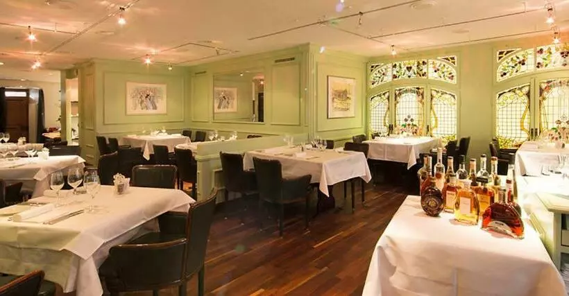 Hotelli Taverne Zum Kreuz