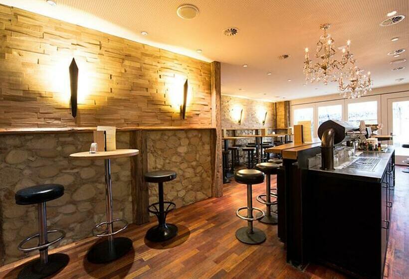 فندق Taverne Zum Kreuz