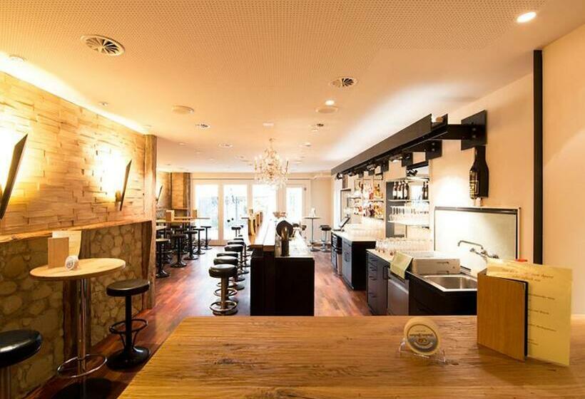 فندق Taverne Zum Kreuz