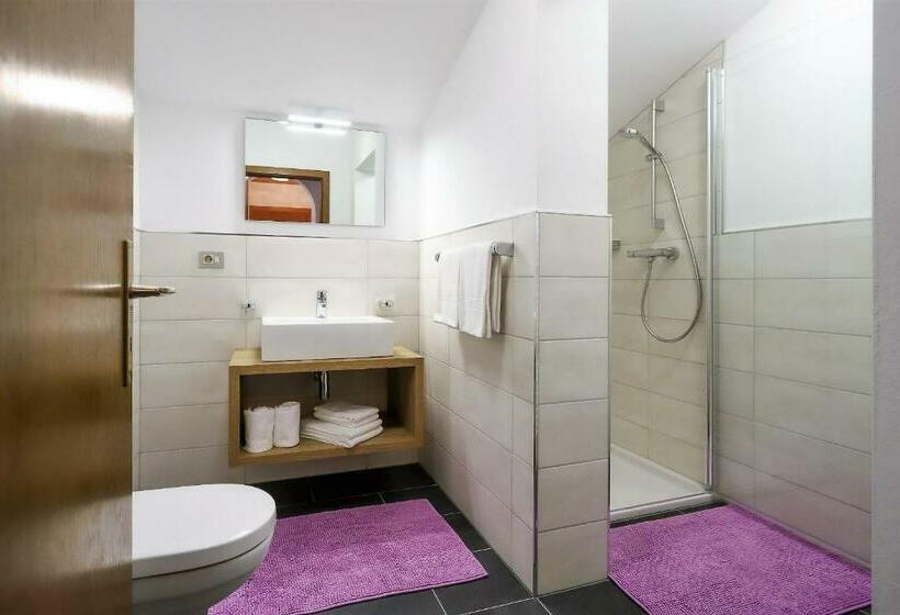 هتل Traterhof Spinges