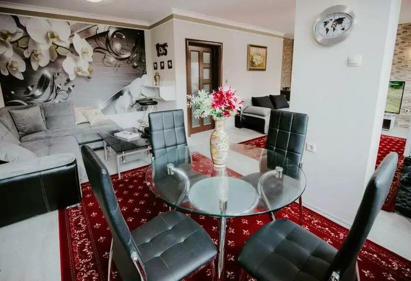 Majatalo Dimitrovi Rooms