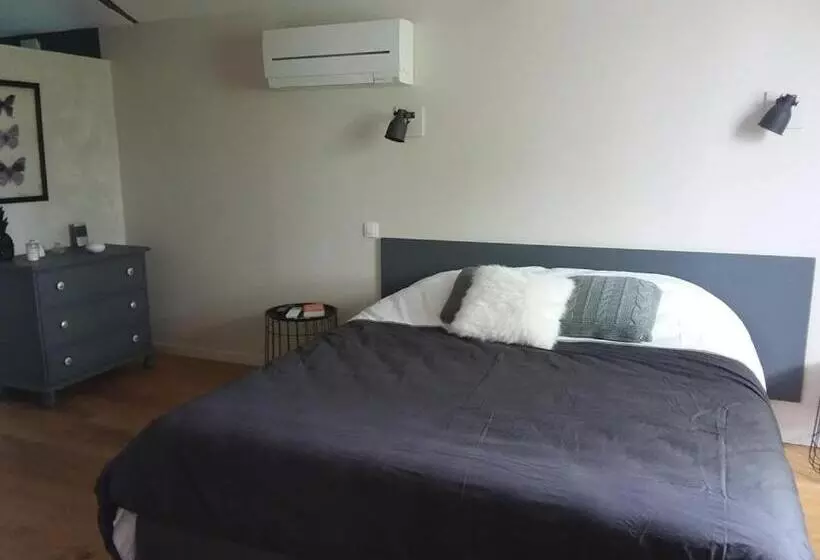 ペンション Ferme Gribeshaoutes Maison D Hotes