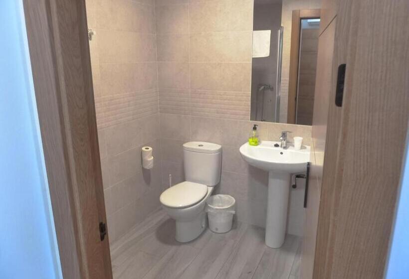 ペンション Hostal Casa Fermina  A 2 Horas De Las Pistas De Esquí