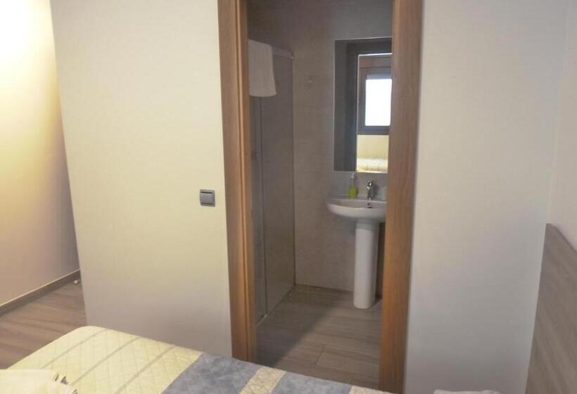 ペンション Hostal Casa Fermina  A 2 Horas De Las Pistas De Esquí