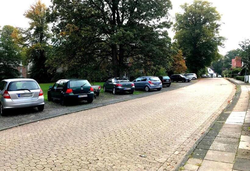 펜션 Rustic Overnight Apartment