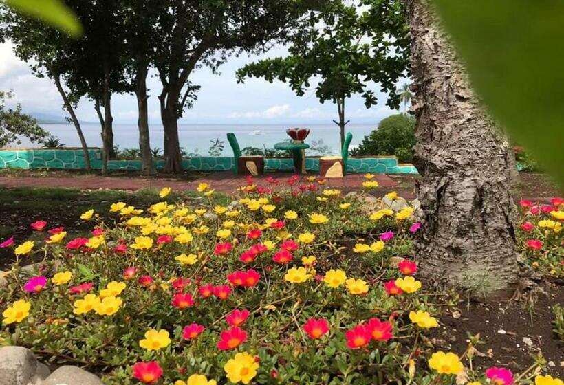 פנסיון Sambag Hideaway Bungalows