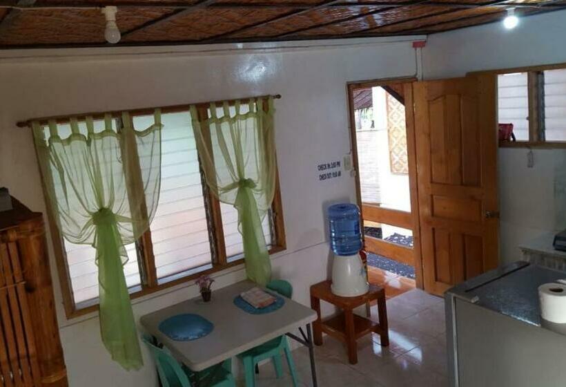 פנסיון Sambag Hideaway Bungalows