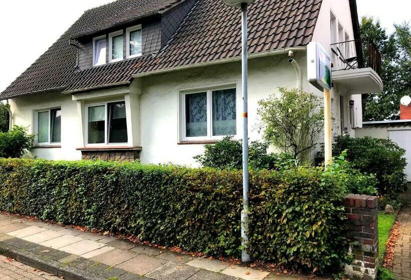 펜션 Rustic Overnight Apartment