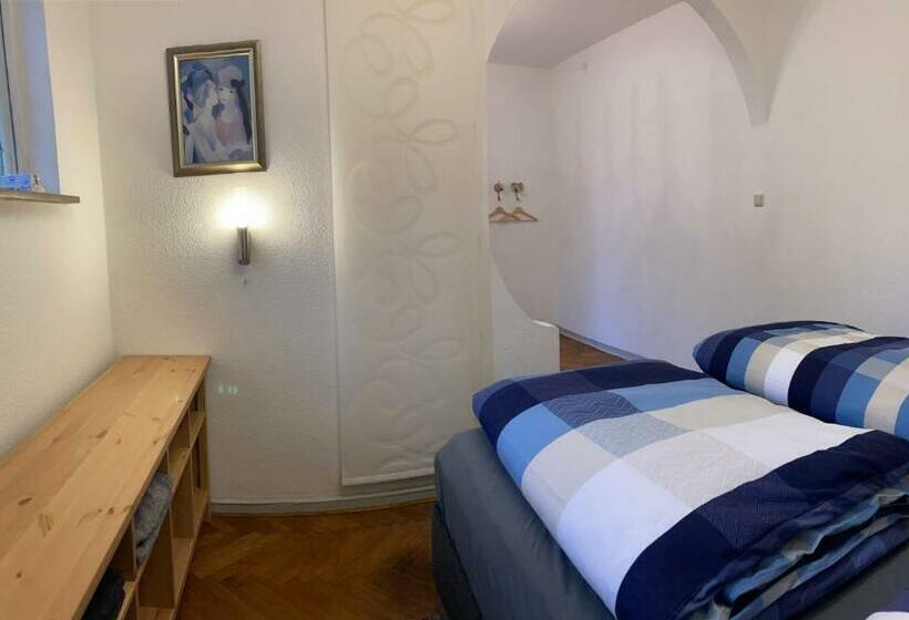 펜션 Rustic Overnight Apartment