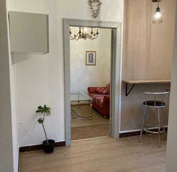 펜션 Rustic Overnight Apartment