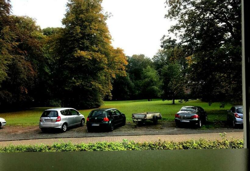 펜션 Rustic Overnight Apartment