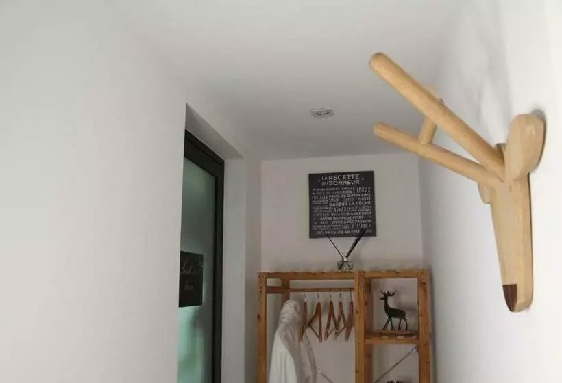 Majatalo Studio Tout Neuf. Court Séjour, Loisirs, Professionnel