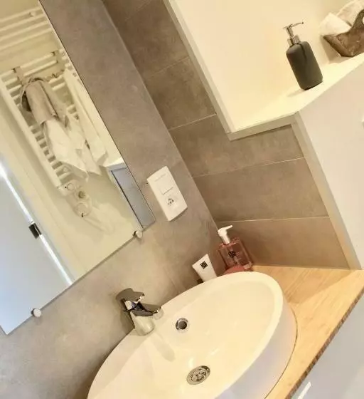 Majatalo Studio Tout Neuf. Court Séjour, Loisirs, Professionnel