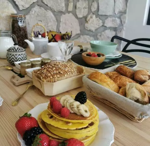پانسیون Villa Moya, Dependance Privée Piscine & Spa