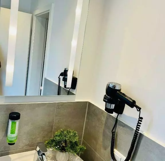 Liro Hotel Pension Haus Andrea