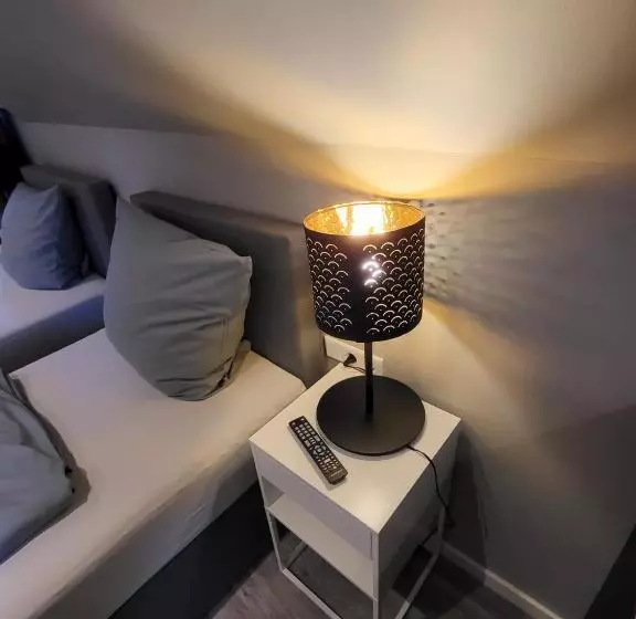 Liro Hotel Pension Haus Andrea