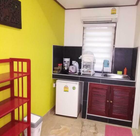 Resort Sanuk Bungalow