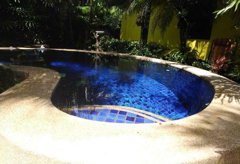 Resort Sanuk Bungalow