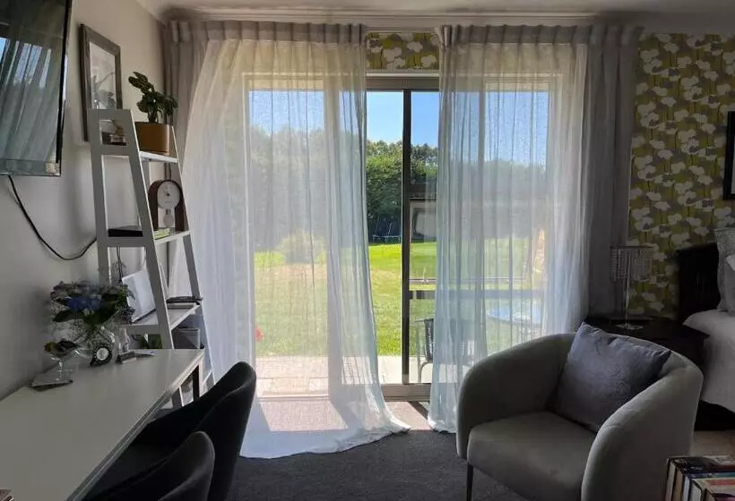 Aamiaismajoitus (B&B) Ra Ata Farm