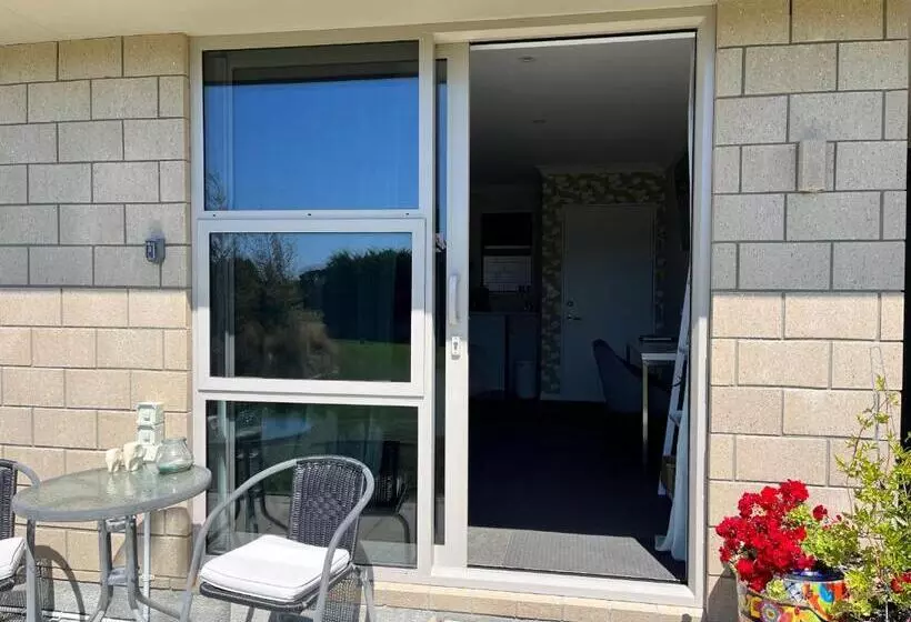 Aamiaismajoitus (B&B) Ra Ata Farm