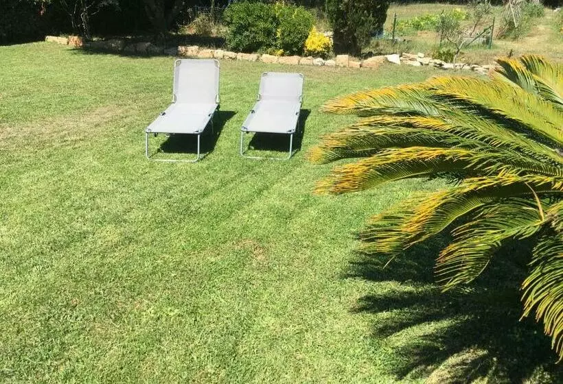 تختخواب و صبحانه Relais Le Folaghe